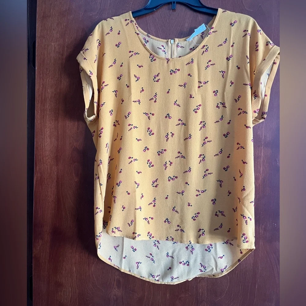 Pink Rose Top - Picture 1 of 3